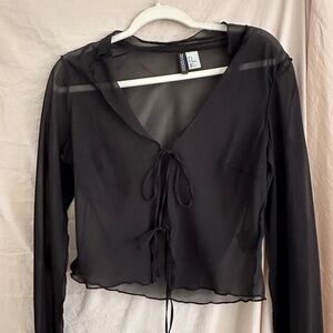 Coquette black lightweight cropped top